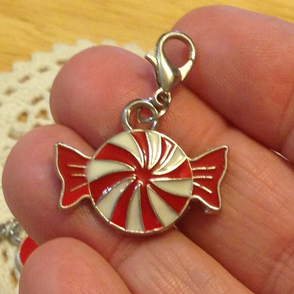 Christmas Charms, Christmas Tree, Candy, Holiday Hat - Picture 4 of 4